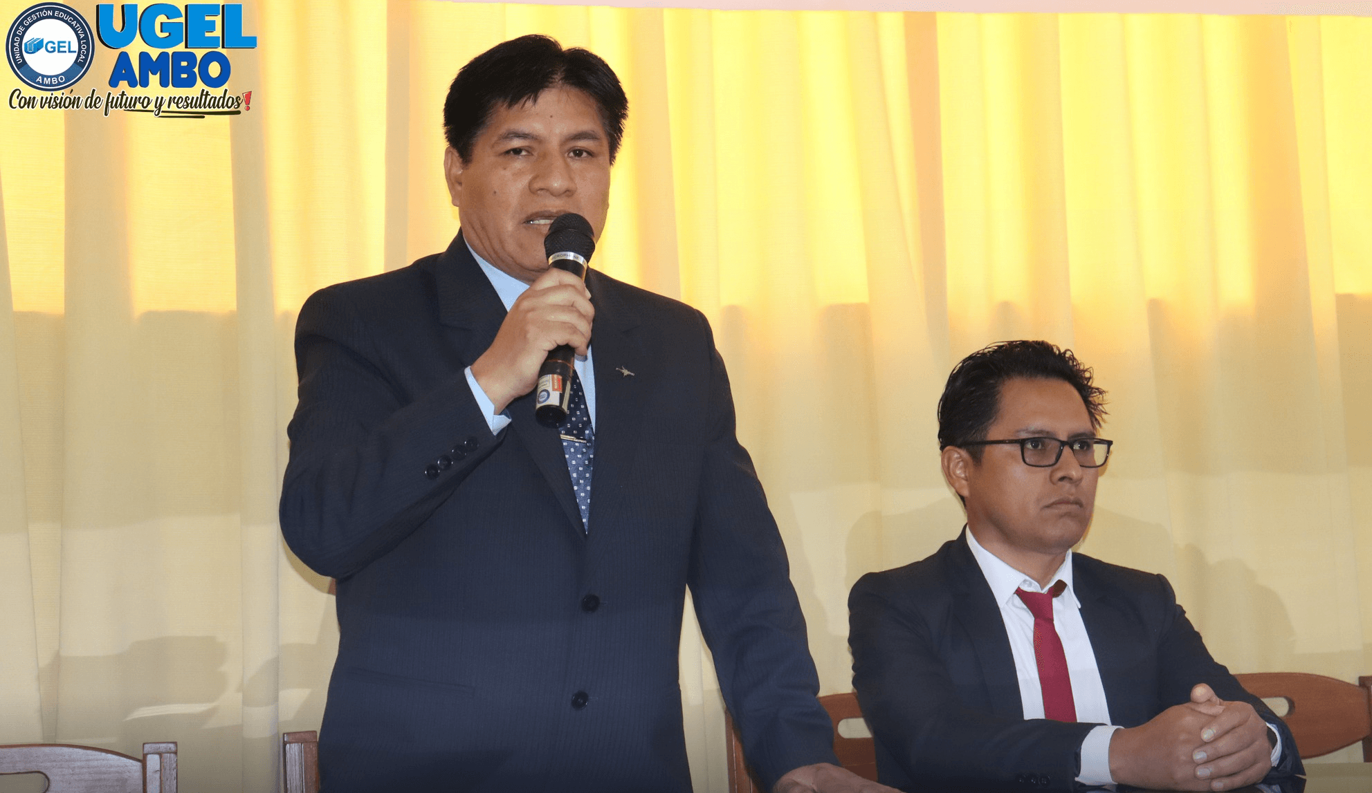 Estudiantes aprendiendo